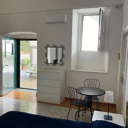 Casa Pollio * メタ