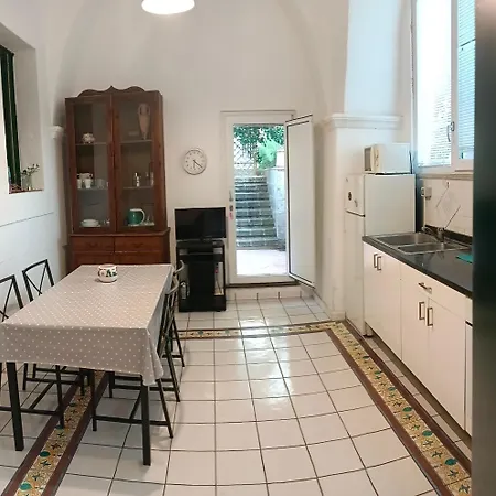 Casa Pollio *